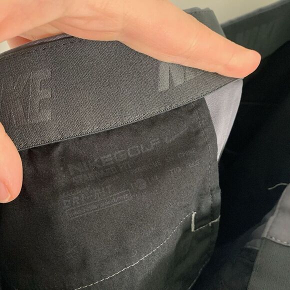 Nike Golf Shorts Men's 42 Grey Flat Front Chino Pockets Embroidered Logo - Picture 4 of 8